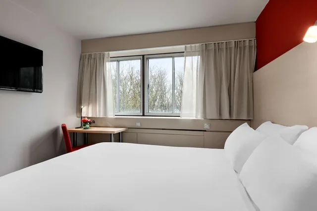 غرفة قياسية بسرير مزدوج، Nh Conference Centre Leeuwenhorst 7/10