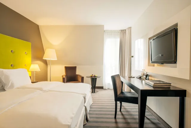 Premium, Radisson Blu Sobieski Hotel 4/10