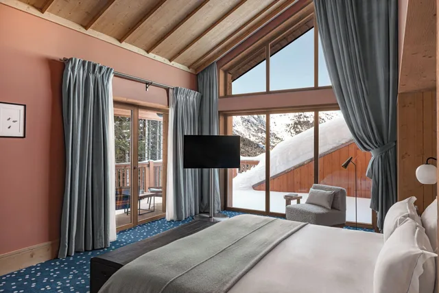 جناح ديلوكس، Hotel Le Coucou 1/1