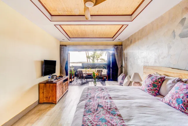 غرفة ديلوكس بسريرين منفصلين بإطلالة جزئية على البحر، Bombora Medewi Wavelodge 4/4