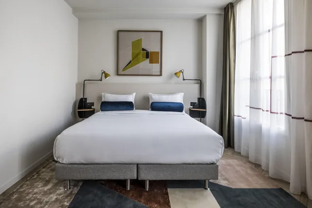 جناح أساسي بشرفة، Le Grand Quartier 1/2