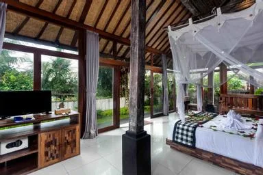 Wooden, House, Double Bed, Balcony، Ubud Luwih Villa 1/1