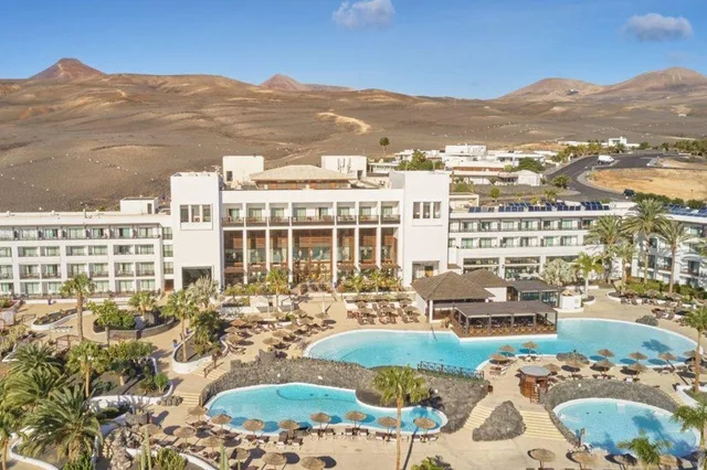 غرفة بإطلالة على البحر مفردة بسرير كينج، Secrets Lanzarote Resort and Spa - Adults Only 1/4