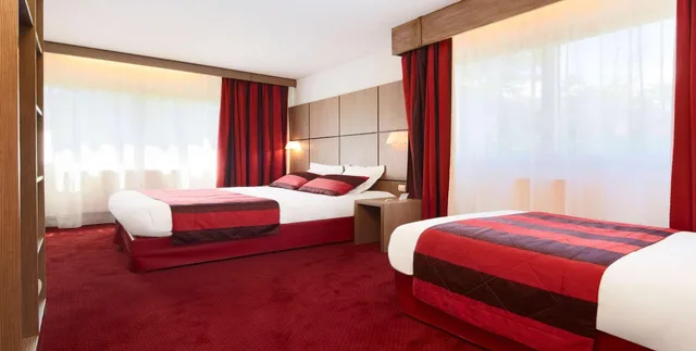 Standard, Multiple Beds، Kyriad Grenoble Centre Formerly Inter Hotel Patrick 3/5