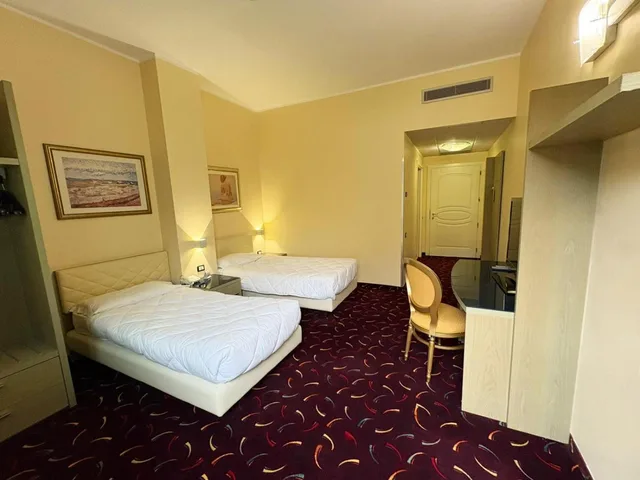 غرفة بسريرين منفصلين لذوي الإعاقة، AS Hotel Sempione Fiera 1/5