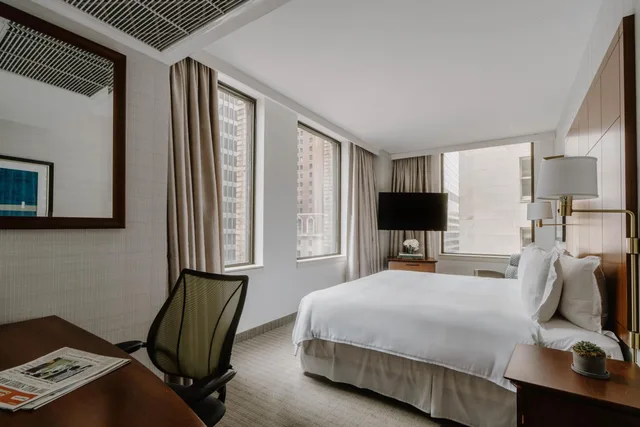 غرفة سوبيريور بسرير كوين، Club Quarters Central Loop 1/7