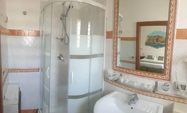 Room, Quadruple, Private Bathroom, Elite 3/7