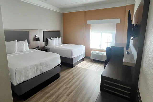 غرفة ديلوكس بسريرين كوين، La Quinta Inn & Suites by Wyndham Jacksonville Butler Blvd 3/9