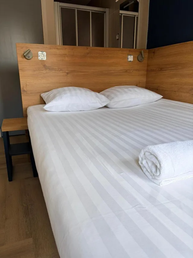 غرفة بسرير مزدوج، Continental Hotel 10/10