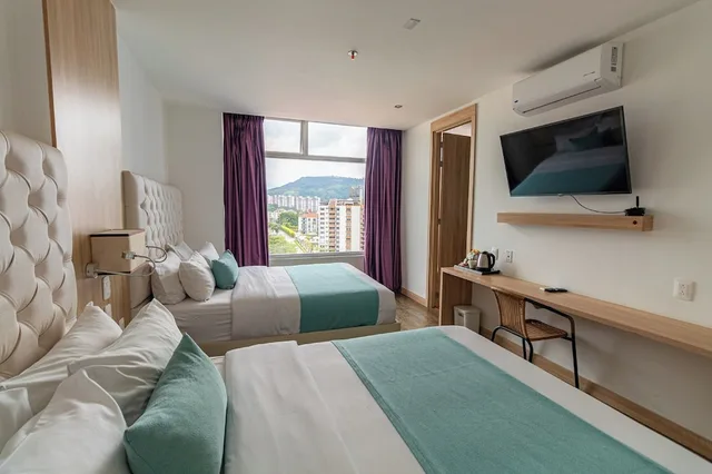 Room, Twin Beds, Hotel Roseliere Bucaramanga 3/7