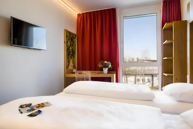 غرفة بسرير مزدوج، At PLAZA INN Dachau - Munchen 1/1