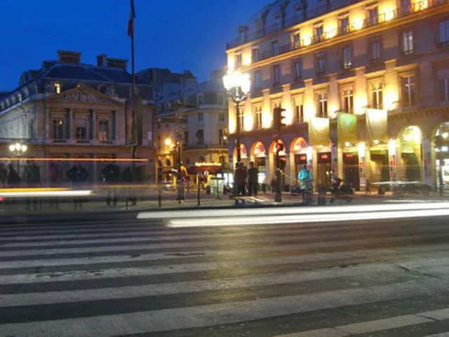 غرفة بسرير مزدوج أو سريرين منفصلين، Hotel Du Triangle D Or 1/3