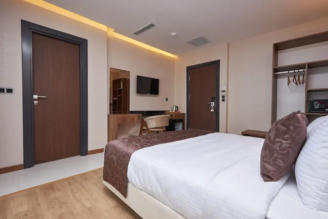 غرفة سوبيريور بسريرين منفصلين، Operla Airport Hotels, Trademark Collection by Wyndham 3/6