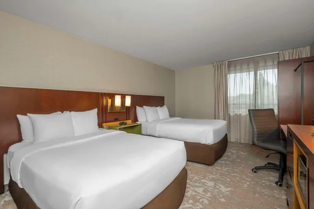 غرفة بسريرين كوين، Comfort Inn Dryden, ON 3/7