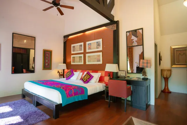 غرفة تنفيذية، Zantiis Ndol Villas 1/2