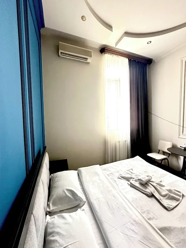 غرفة قياسية بسريرين منفصلين، Bella Hotel 5/10