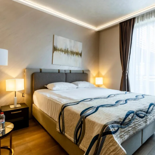 غرفة بسرير كينج بشرفة، Galeon Apart Complex 6/10