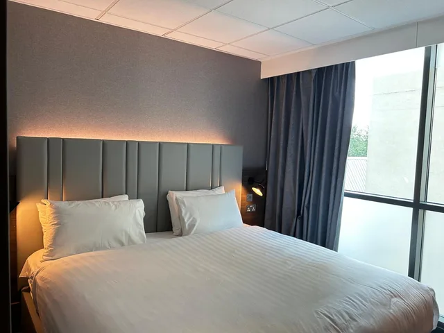 جناح بغرفتي نوم، Crowne Plaza London - Kingston 1/8