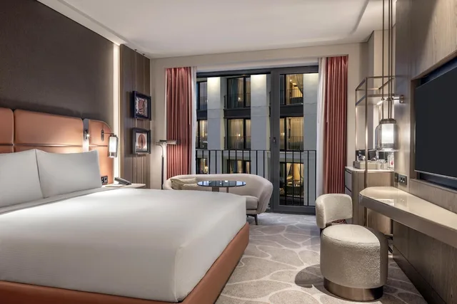 غرفة متصلة عائلية بسرير كينج، Hilton Istanbul Airport 1/7