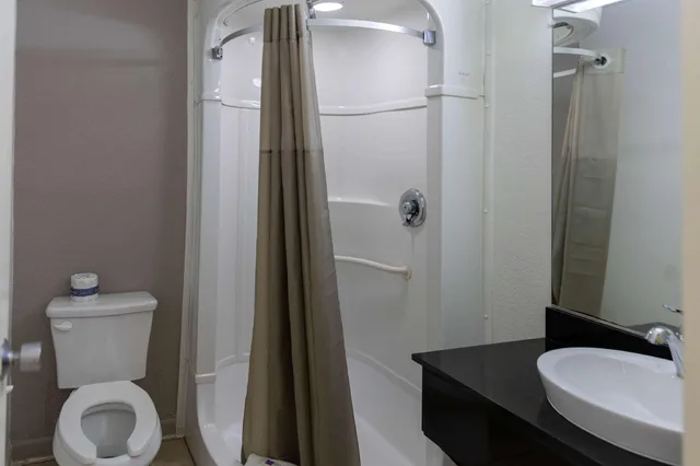 غرفة بسريرين مزدوجين للمدخنين، Motel6 Lufkin, TX 1/1