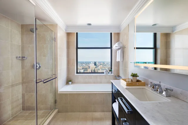 1 Bedroom, Luxury, Suite, The Ritz Carlton Philadelphia 2/2