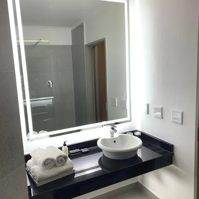 غرفة بسرير مزدوج، The Oasis Hotel 8/9