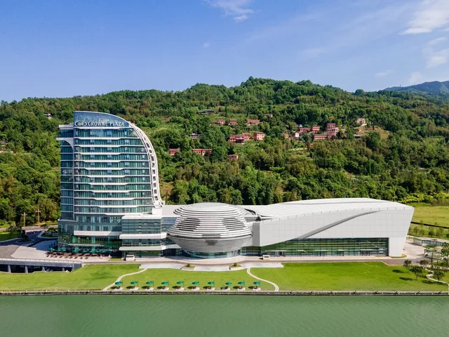 Crowne Plaza Yaan by IHG, Ya'an 41/50