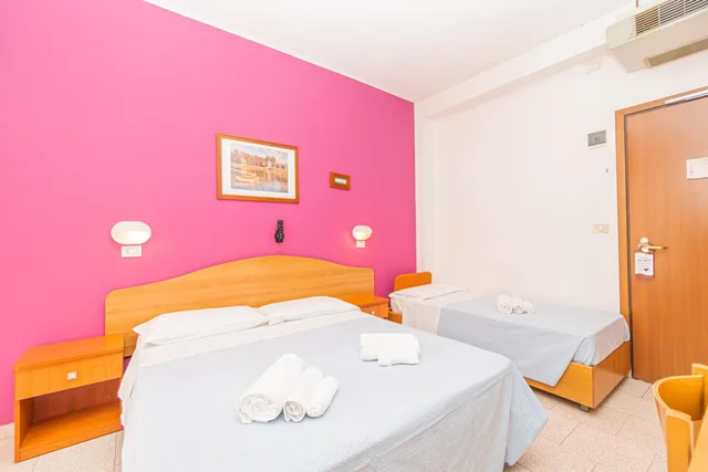 Room, Triple, Arlino Hotel 3/8