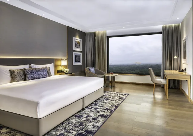 Deluxe, King Bed, Vivanta Bhubaneswar DN Square 1/3