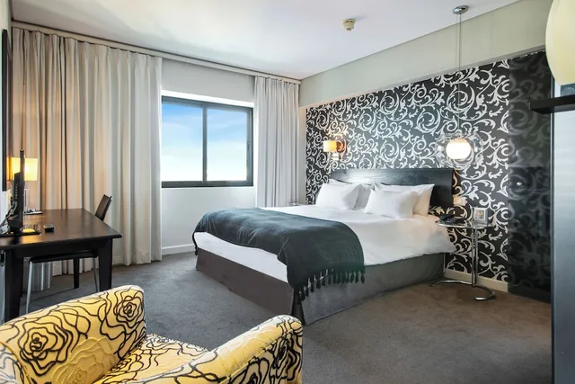 2 Bedrooms, Penthouse, Apartment, 2 King Beds, Colosseum Hotel 6/10