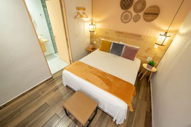 غرفة تقليدية بسرير كوين بشرفة، La Martina Boutique Hotel 1/6