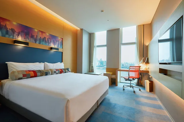 Urban, Chic, King Bed, City View، Aloft Gangnam Seoul 1/5