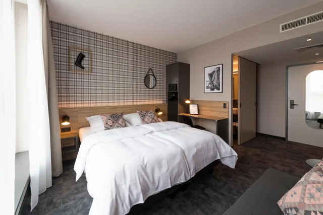 غرفة عائلية مع أريكة، Ibis Styles Vechta 5/8
