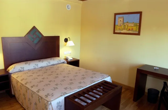 غرفة بسرير مزدوج أو سريرين منفصلين، La Casa Mudejar Hotel Spa 2/10