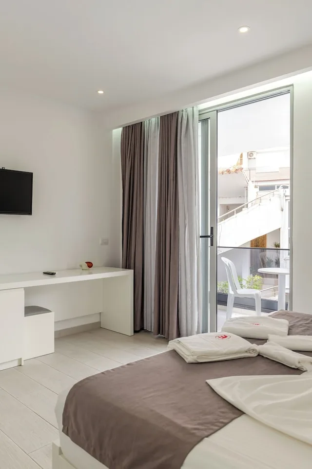 غرفة ثلاثية بشرفة، Vila Era Beach 4/9