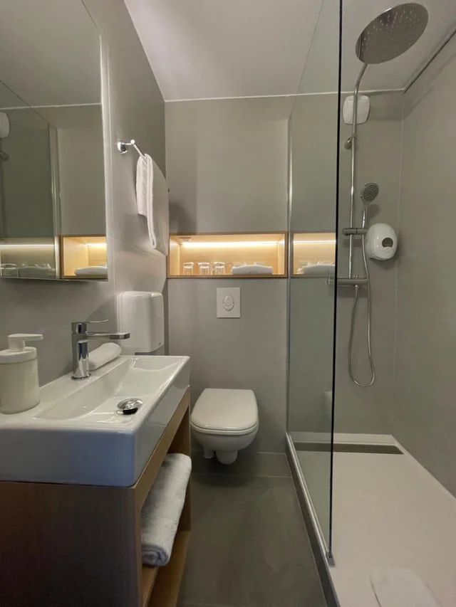 غرفة كومفورت بسريرين منفصلين، Relais Fasthotel Biarritz Bidart 2/2