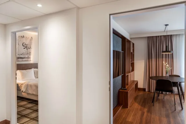 جناح بسرير كينج بغرفة نوم واحدة، Radisson Blu Hotel, Karlsruhe 10/10
