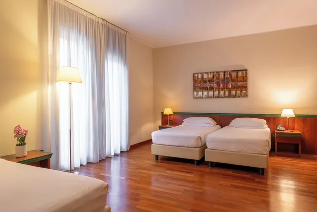 Room, Triple, 3 Beds, Hotel Raffaello 6/10