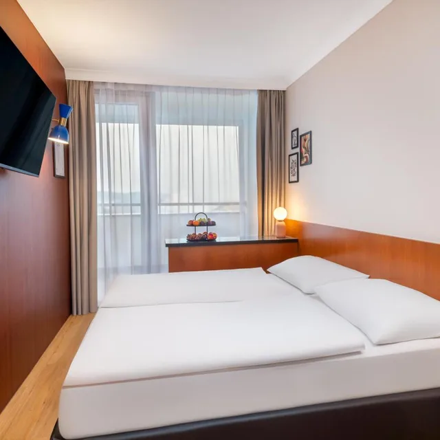 غرفة بسرير كينج، Wyndham Garden Lahnstein Koblenz 1/4