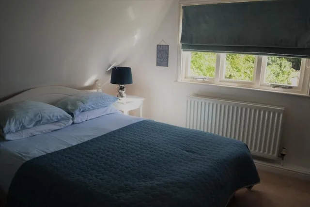 غرفة بسرير كينج، Appletree Cottages 2/5