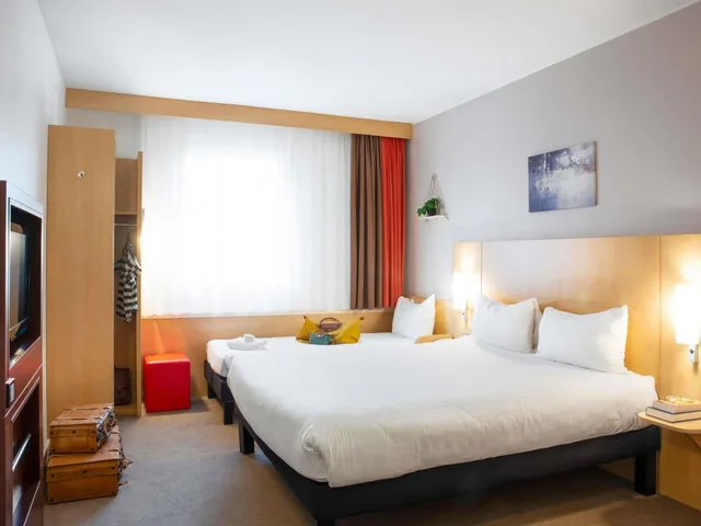 Standard, Multiple Beds، ibis Lugano Paradiso 2/3