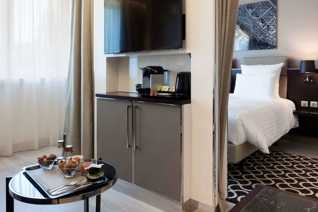 جناح جونيور بسرير كينج، Ac Hotel Paris Porte Maillot 7/7