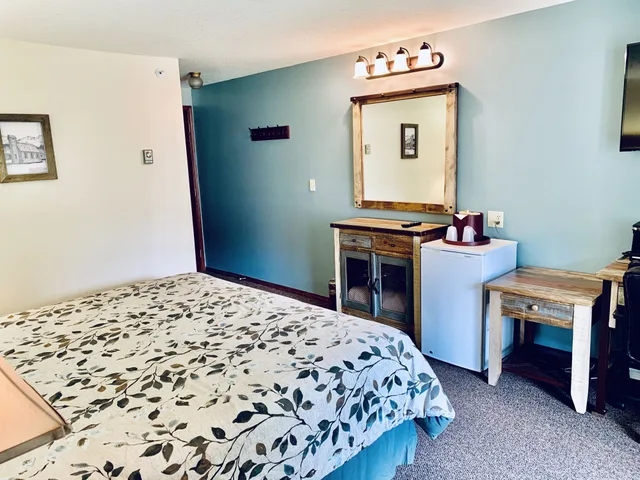 غرفة بسرير كينج، Three Valley Lake Chateau 4/8