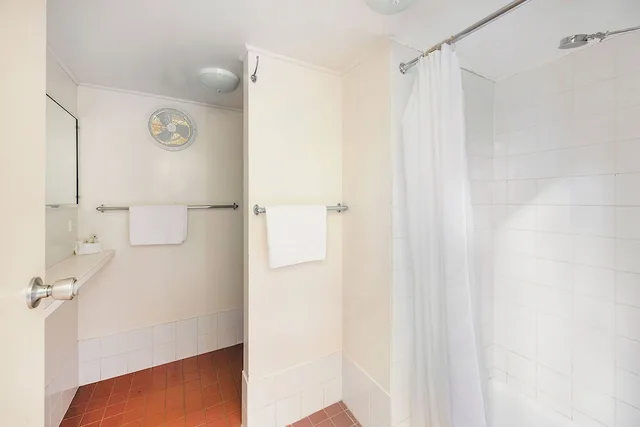 كابينة بسريرين مزدوجين وأسرّة بطابقين، Reflections Holiday Parks Burrinjuck Waters 5/5