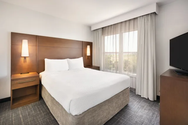جناح بسريرين مزدوجين بغرفتي نوم لذوي الإعاقة، Residence Inn by Marriott Daytona Beach Speedway/Airport 1/2