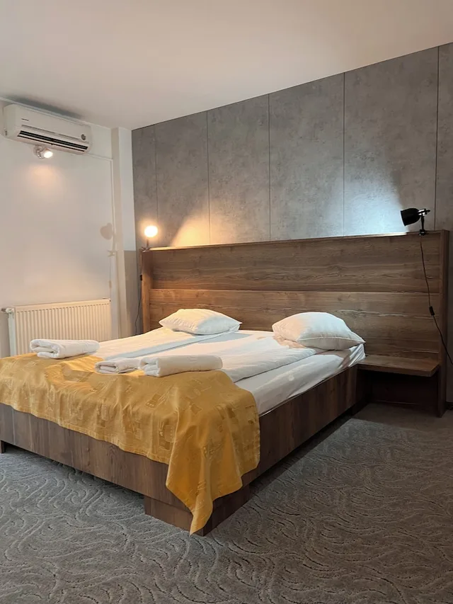 Room, Double Bed, Hotel City Center 4/10