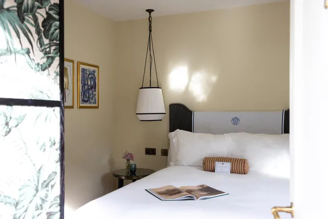 غرفة بسرير كينج لذوي الإعاقة، Red Lion Hotel 1/3