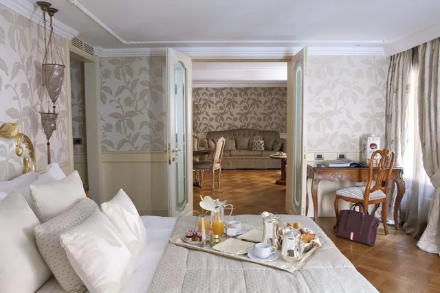 غرفة قياسية، Baglioni Hotel Luna 3/4