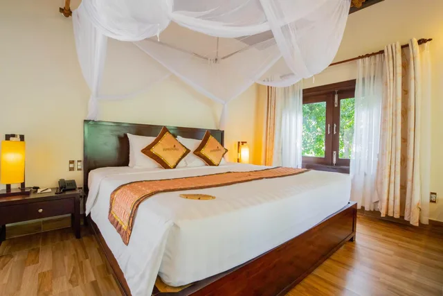 Bungalow, Sea View, Hot Tub, Diamond Bay Resort & Spa 3/10