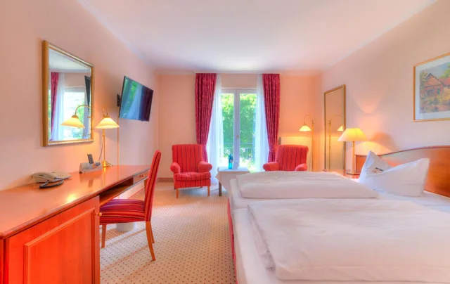 غرفة كومفورت بسرير مزدوج أو سريرين منفصلين، Hotel Dollnsee-Schorfheide 1/3